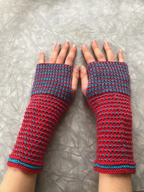 victoria's Mitts