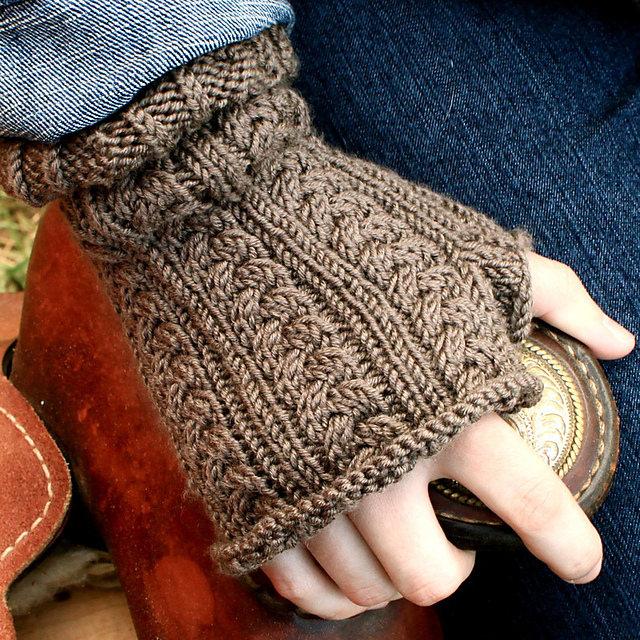 Delicate Gloves