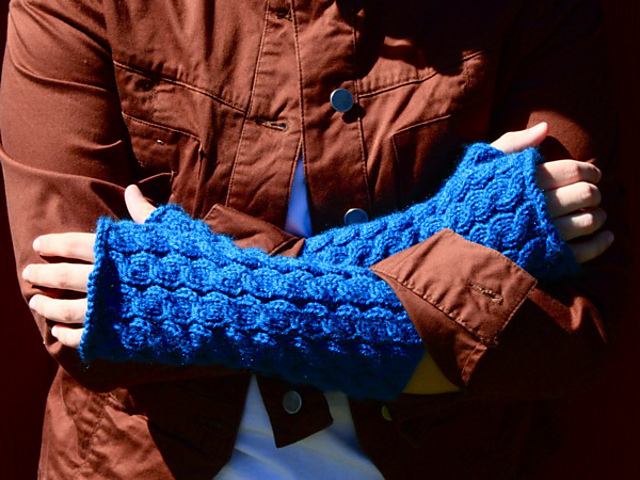Wavelets Fingerless Gloves