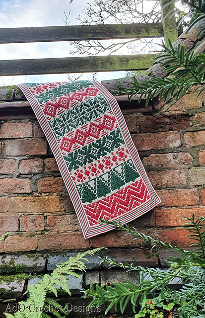 Winter throw and runner
