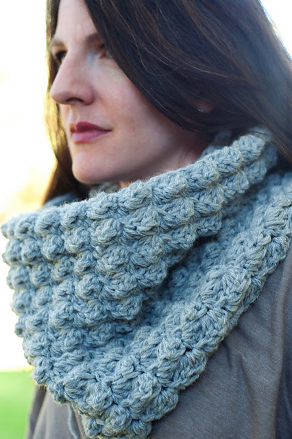 Sedge Stitch Cowl and Maxi Cowl