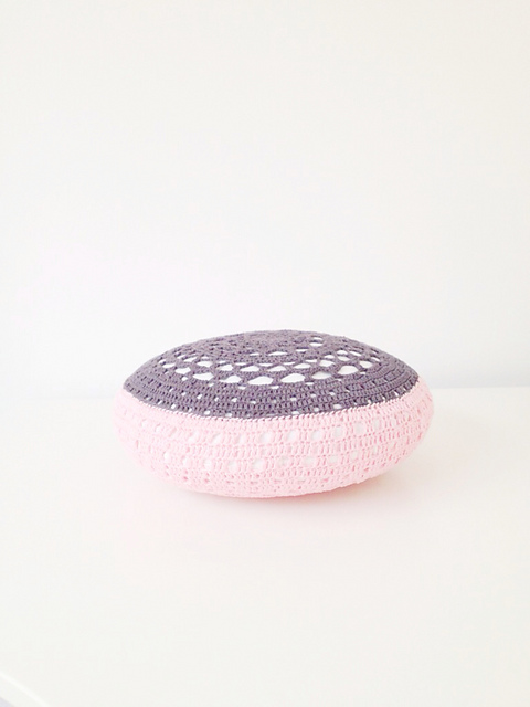 Round Pillow