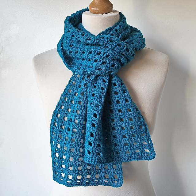 Mora Mesh Scarf