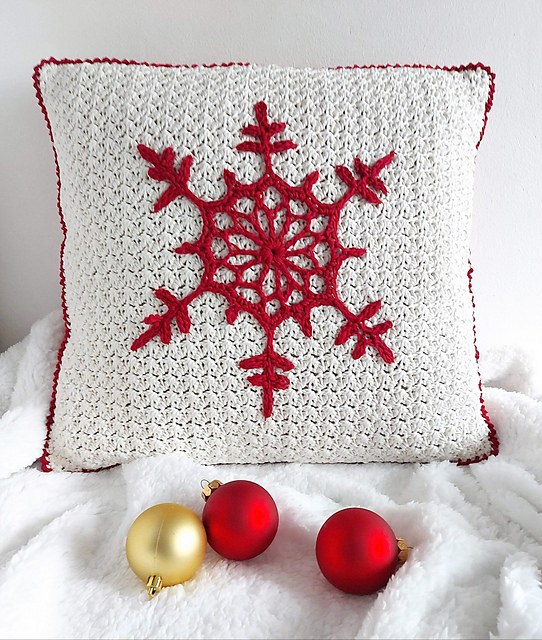 Christmas Snowflake Pillow