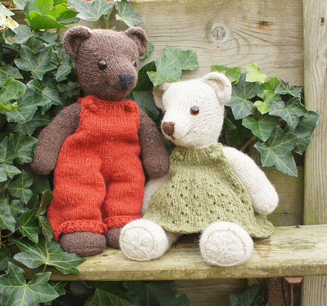Yet another outfit for teddybear Vera