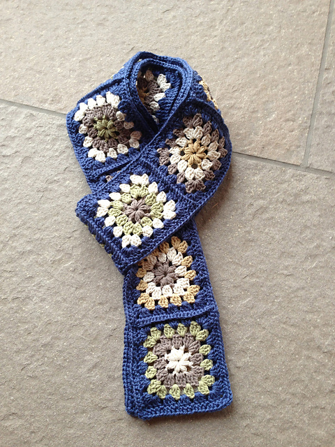 Puff Granny Scarf