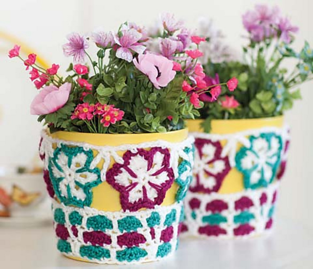 Ring Around the Rosy Cozy