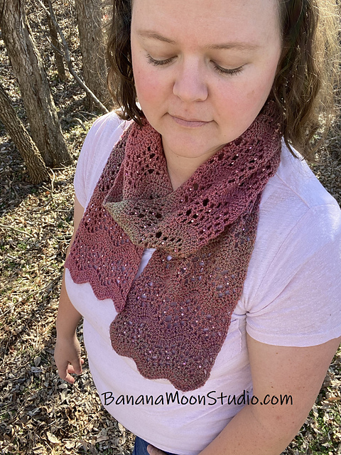 Roserock Ripple Scarf