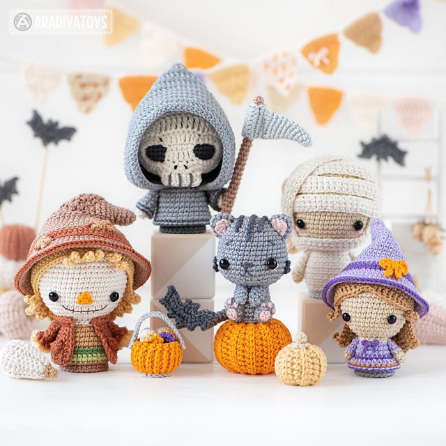 Halloween Minis set 3 (Scarecrow, Grim Reaper)