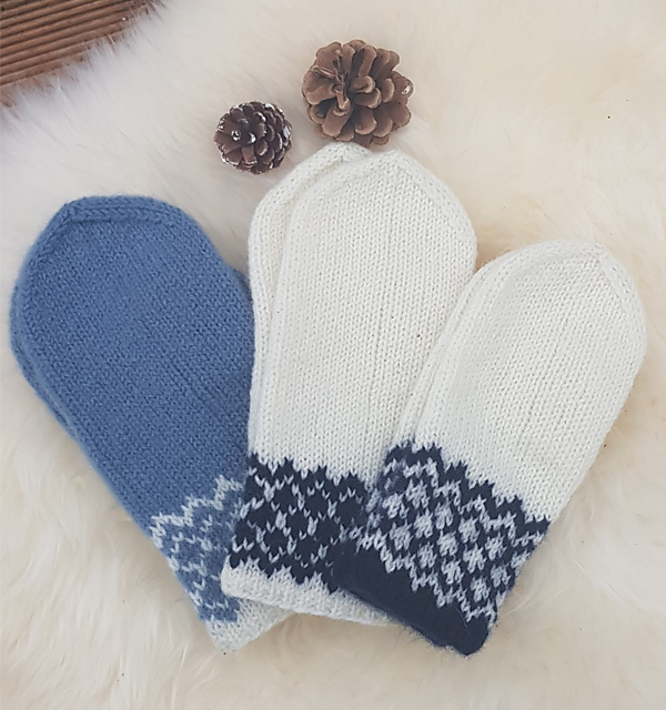 Hillside Mittens