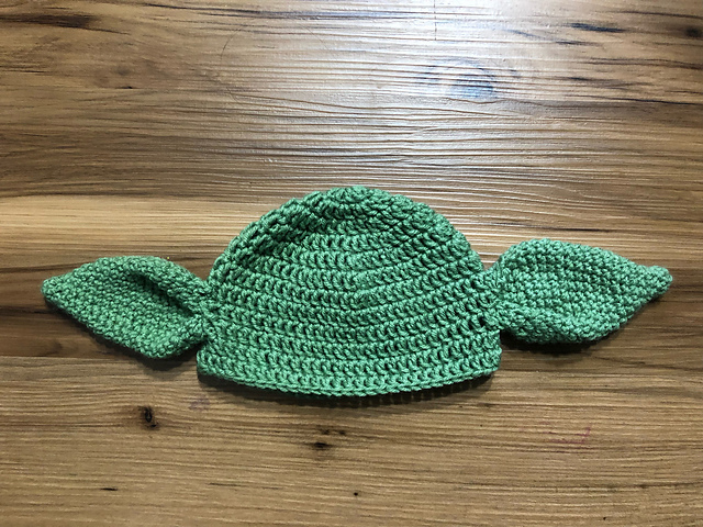 Baby Yoda Baby Hat