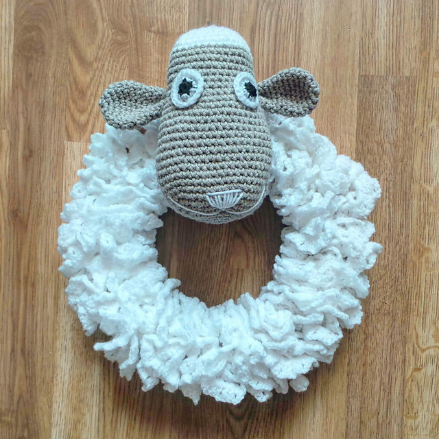Nursery Sheep Wreath