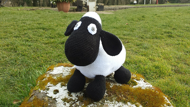 Amigurumi Sheep Cuddly Toy