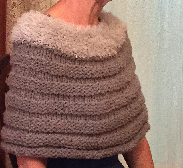 Arequipa Shoulder Cowl