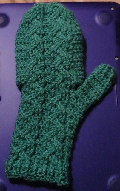 Cabled Convertible One Piece Mitts