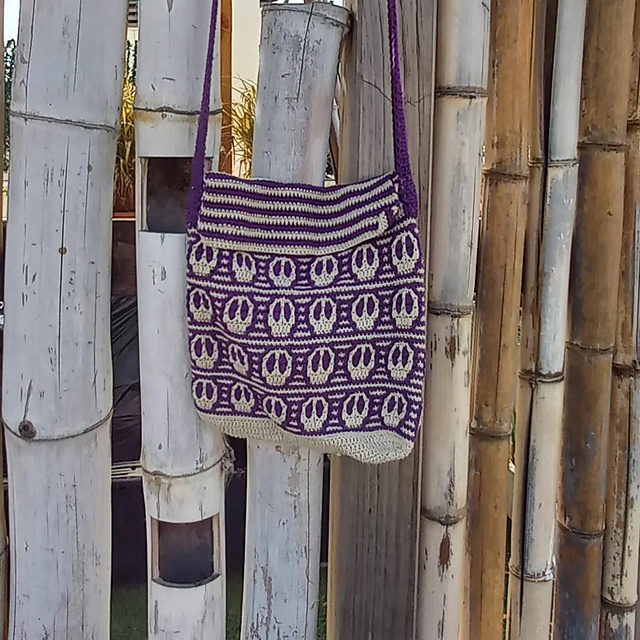 Skulls bag