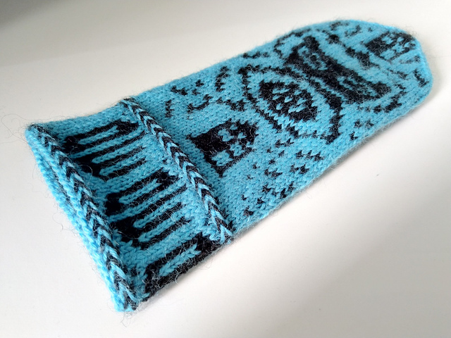 Empty Child Mittens