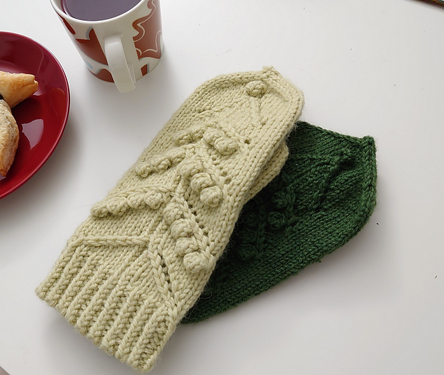 Evergreen Mittens Bulky