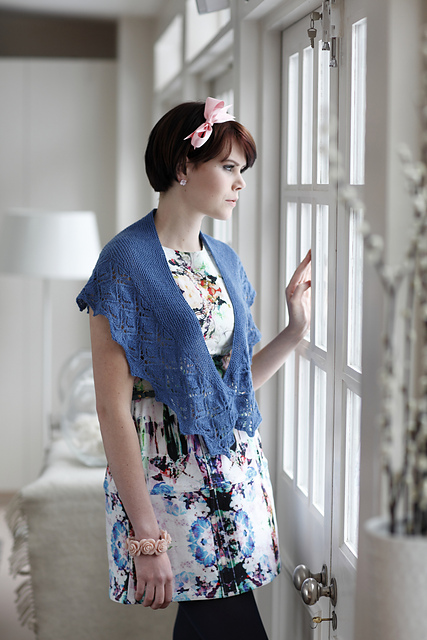 Flora Crescent Shawlette