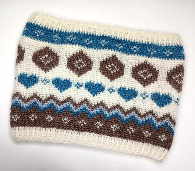 Bunda Cliffs Cowl