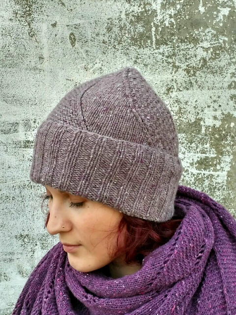 Guinevere hat
