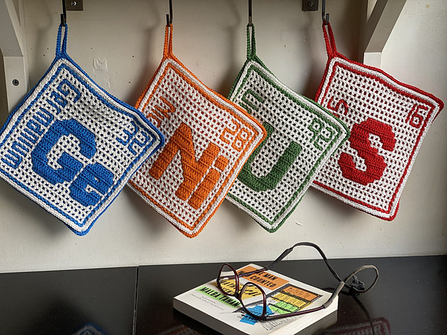 Astrid's GeNiUS potholders