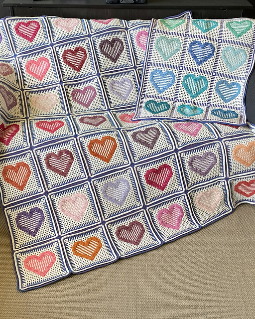 Astrid's Simple hearts blankets
