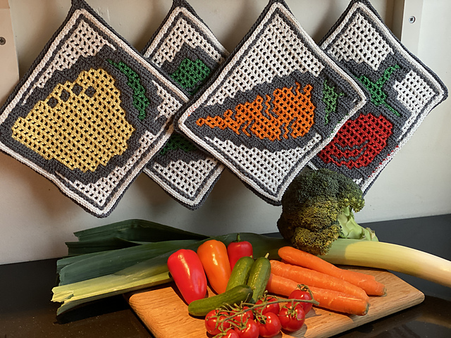 Astrid's 4 veggie potholders