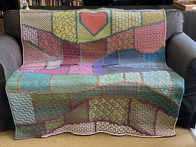 Astrid's Colour wave blanket
