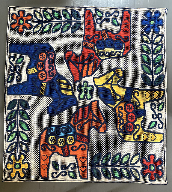 Astrid's Dala horses blanket