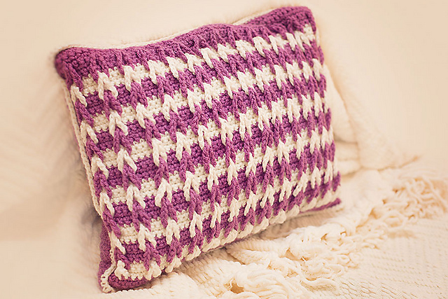 Double Dutch Pillow