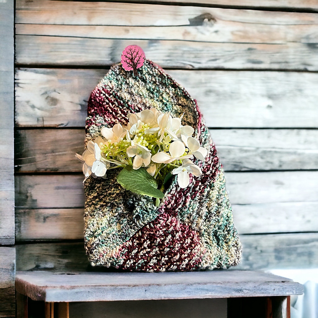 Into the Woods Plant Holder