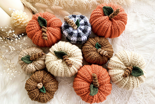 Buffalo Plaid & Ribbed Pumpkins