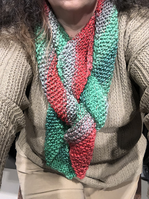 Quick and Easy Christmas Scarf