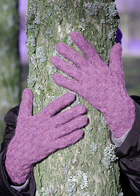 Honeycomb gloves