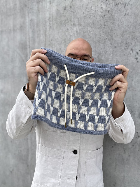 Ravelry: BLOC COWL pattern by Jean-Philippe Cliche