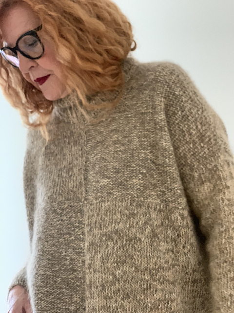 Ele Sweater