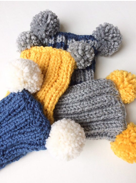 Double pom pom kids hat