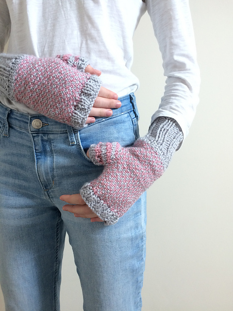 Weaver Stitch Mitts