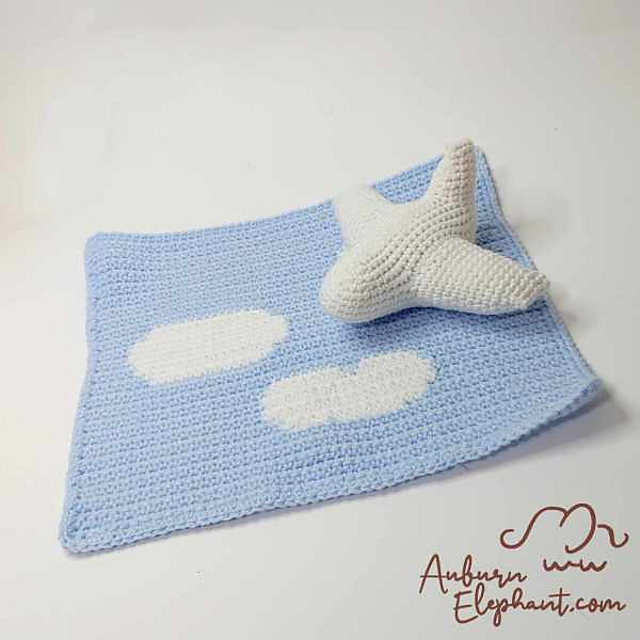 Airplane Plush with Play Mat