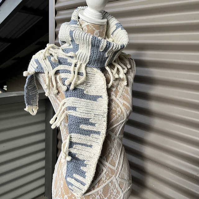 Ice Queen Scarf/Cowl