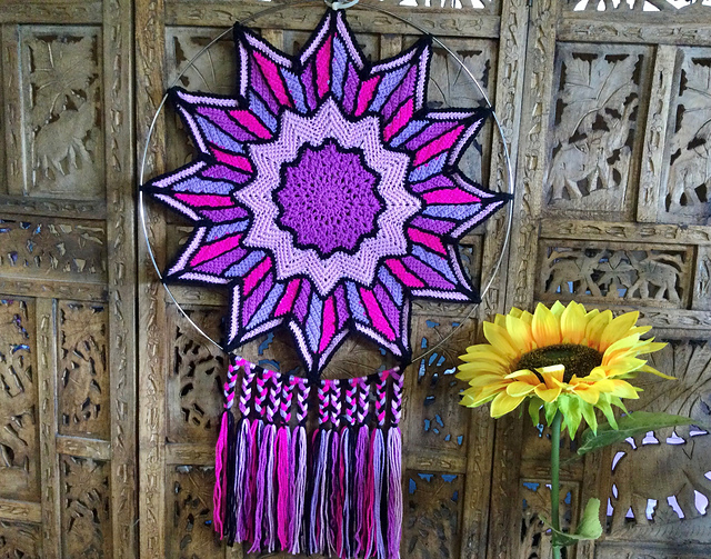 Auburncrafts Mandala Comet