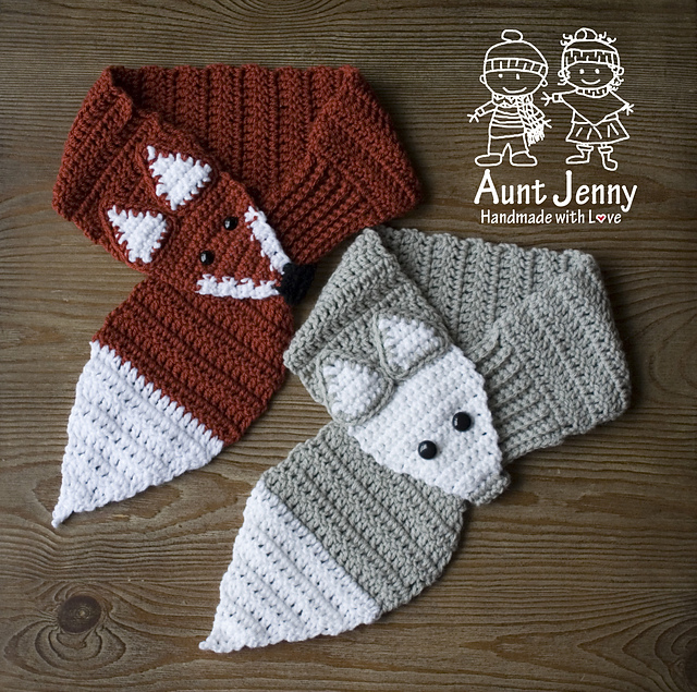 Sly Fox Keyhole Scarf