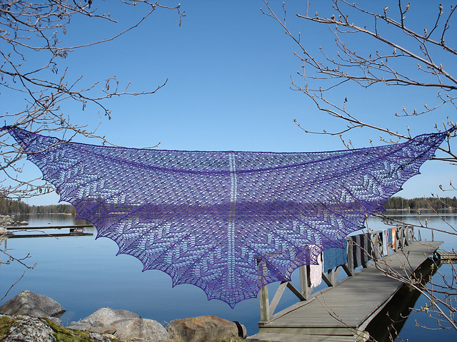 Night Bite Shawl
