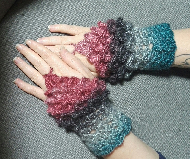 Fire-y Dragon Gauntlets
