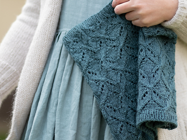 Blossom Cross Cowl