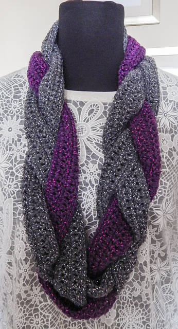 Chunky Plait Scarf