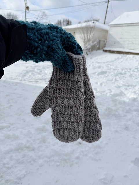 Trigo Mittens