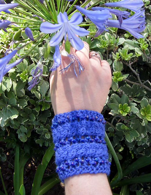 Lapis Cuff