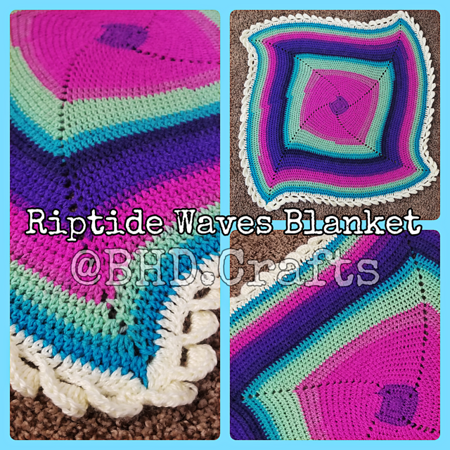 Riptide Waves Blanket